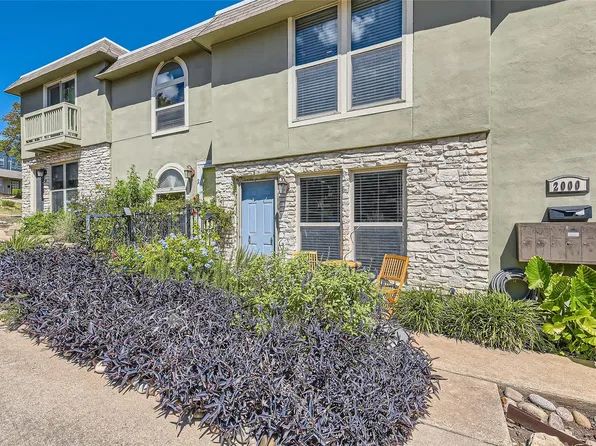 2000 Lightsey Rd APT 3, Austin, TX 78704