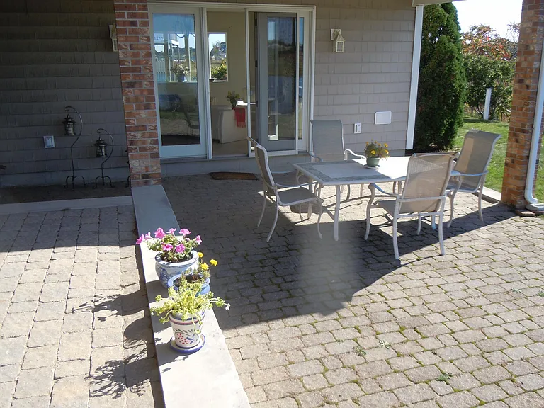 patio looking toward living room door