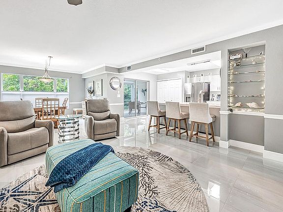 3rd image of 28760 Diamond Dr Unit 103