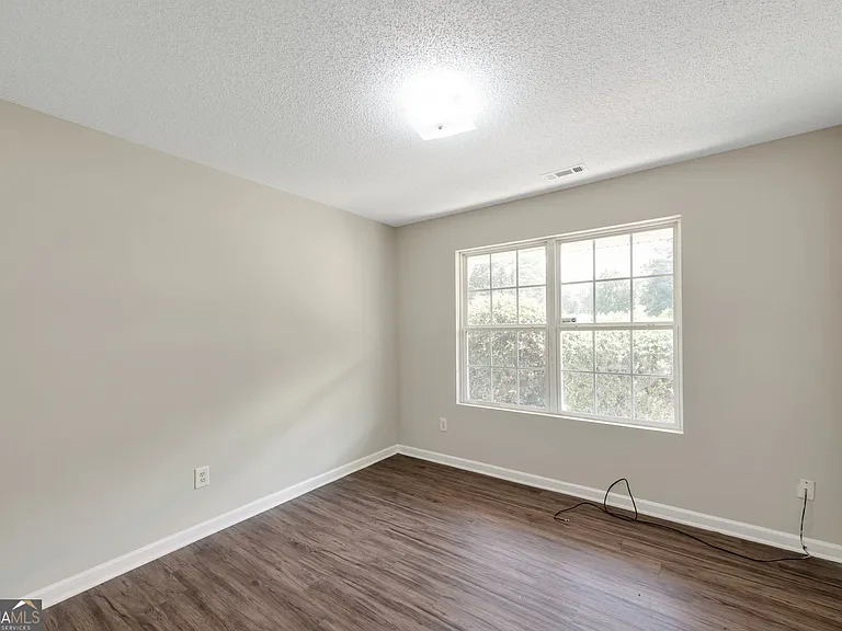 45 Mineral Springs Ln — Photo 11