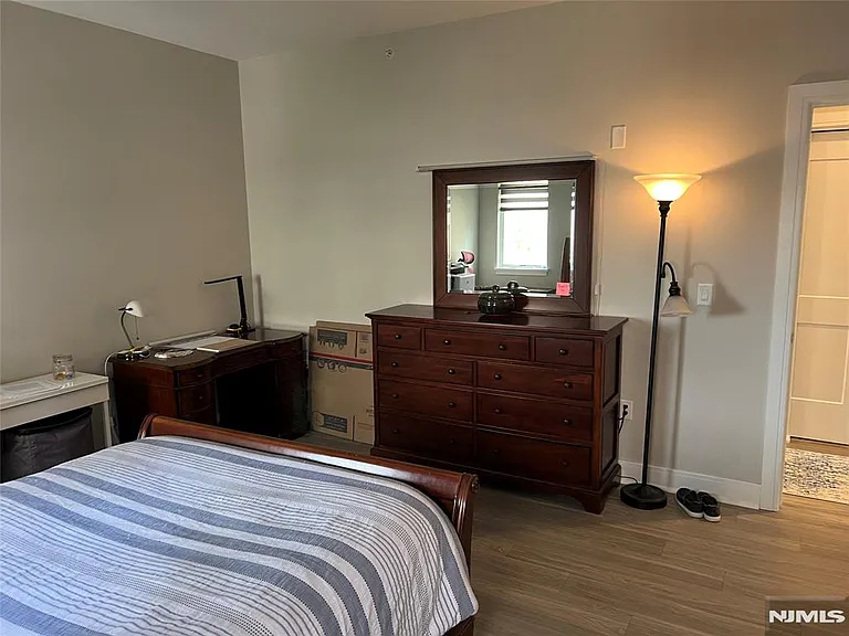 140 Overlook Ave #D1 — Photo 10