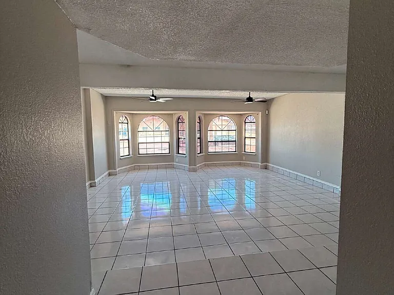 11708 Sierra Azul Dr — Photo 16