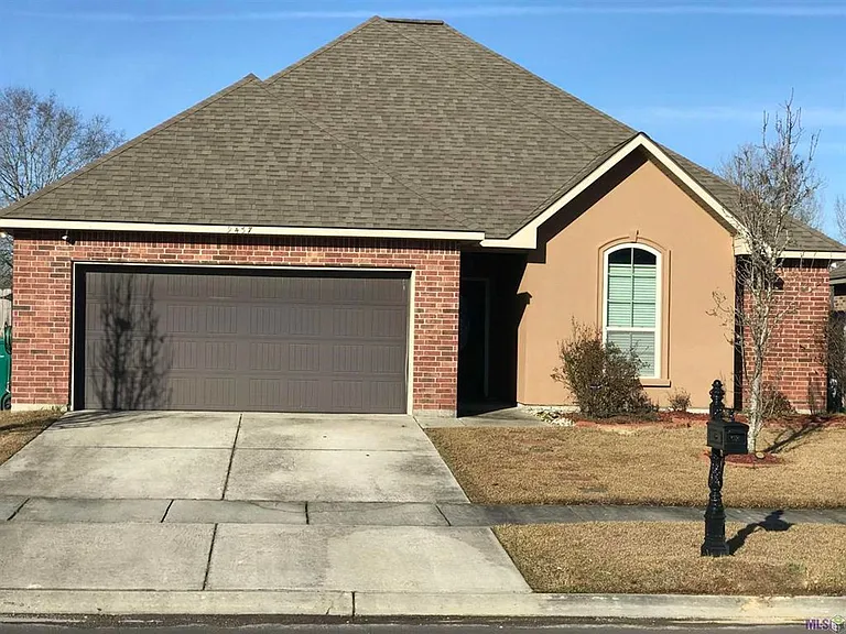 9437 Redwood Lake Blvd — Photo 11