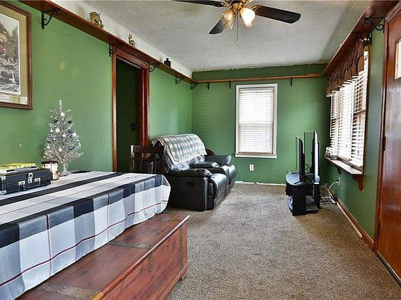 5th image of 349 Coolman Ave