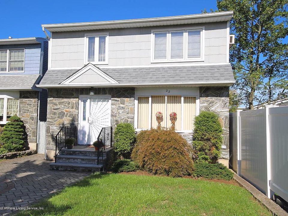 1st image of 22 Teakwood Ct