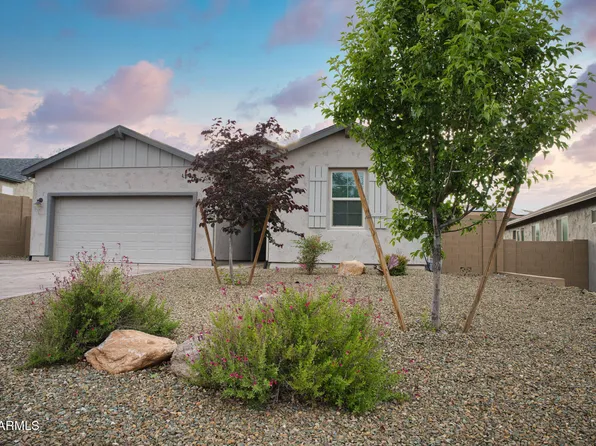576 Whistle Stop Road, Clarkdale, AZ 86324