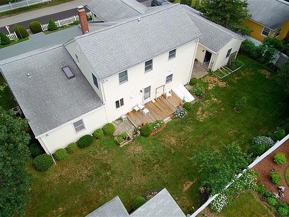 4th image of 153 Mount View Ave