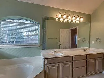 8629 Stetson Dr — Photo 17