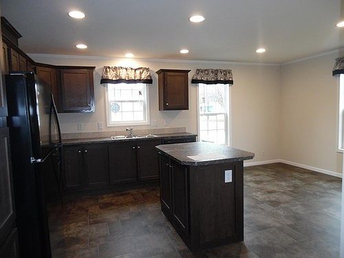 2nd image of 4074 Briarwood Ln