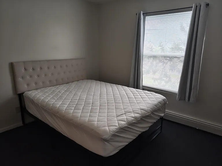 814 Centre St #2 — Photo 16