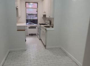 116-11 Curzon Rd #1F, Richmond Hill, NY 11418