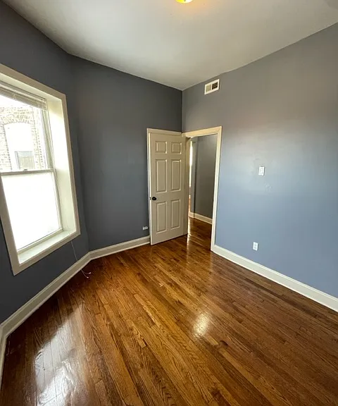 6616 S Wood St #3 — Photo 17