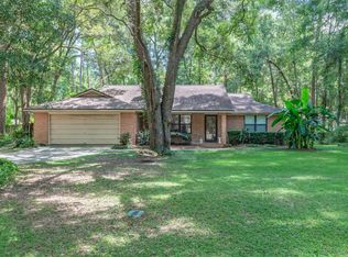 1792 Folkstone Rd, Tallahassee, FL 32312
