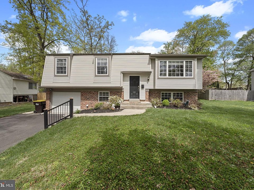 1st image of 2133 Black Horse Dr