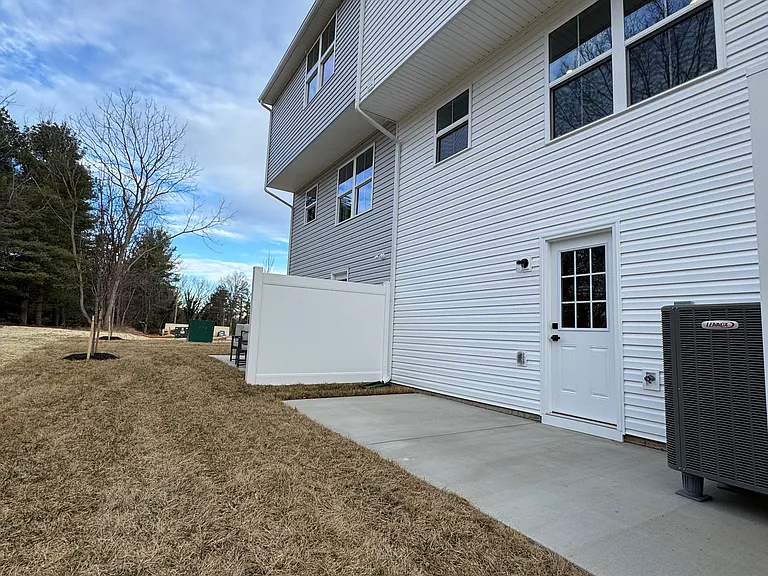 2876 Orchard Ridge Ln — Photo 12