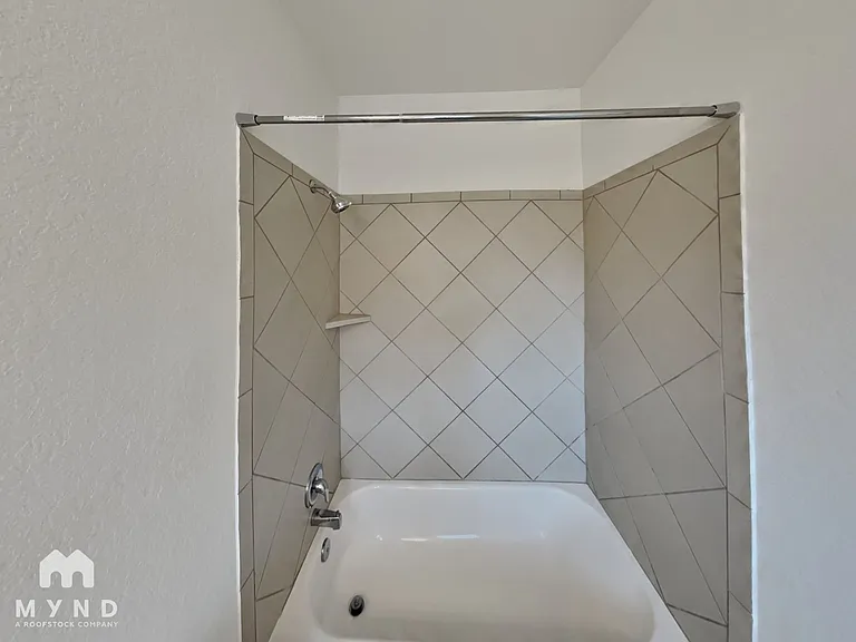 21535 Vista De Cristal — Photo 18