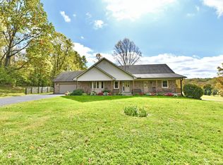 9221 N Stanley Dr, Mooresville, IN 46158