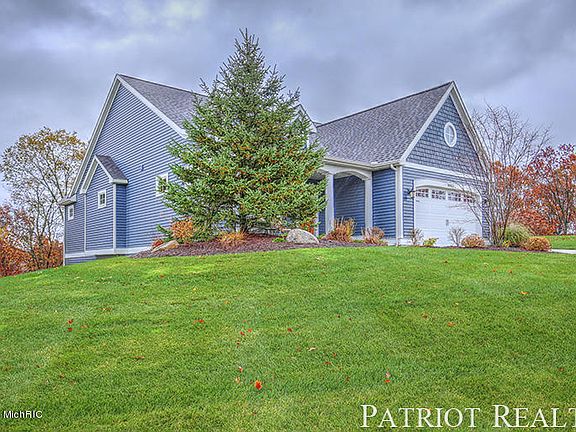 2nd image of 4062 E Gables Ct NE