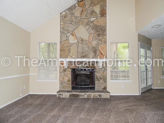 4th image of 2040 Walden Park Pl