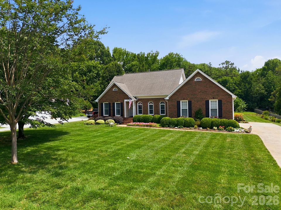 1st image of 4516 Appaloosa Ln