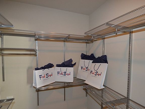 4th image of 1420 5th St APT 404