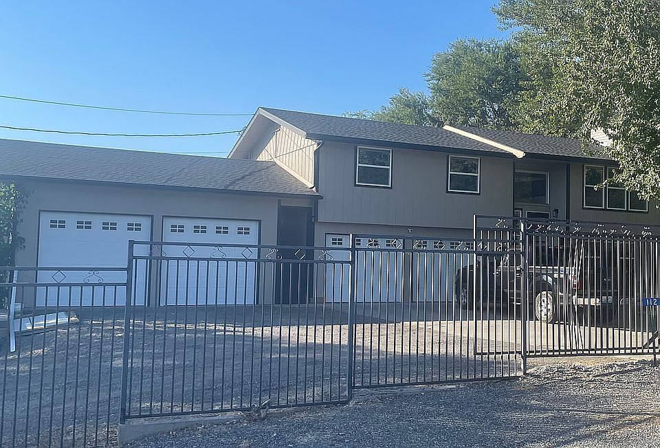 1st image of 112 N Pear Ave