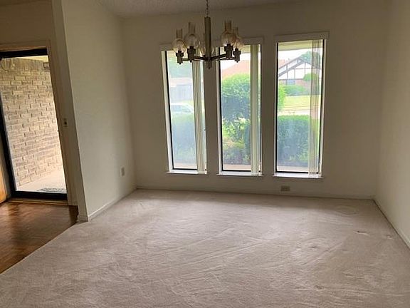 2nd image of 2225 Teakwood Ln