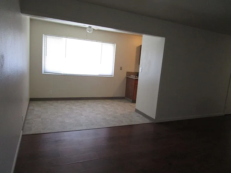 124 San Carlos Ct — Photo 3