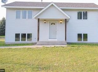 311 217th Ave NE, East Bethel, MN 55011
