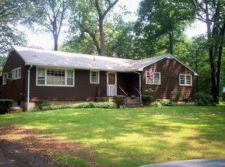 192 N Airline Rd, Wallingford, CT 06492