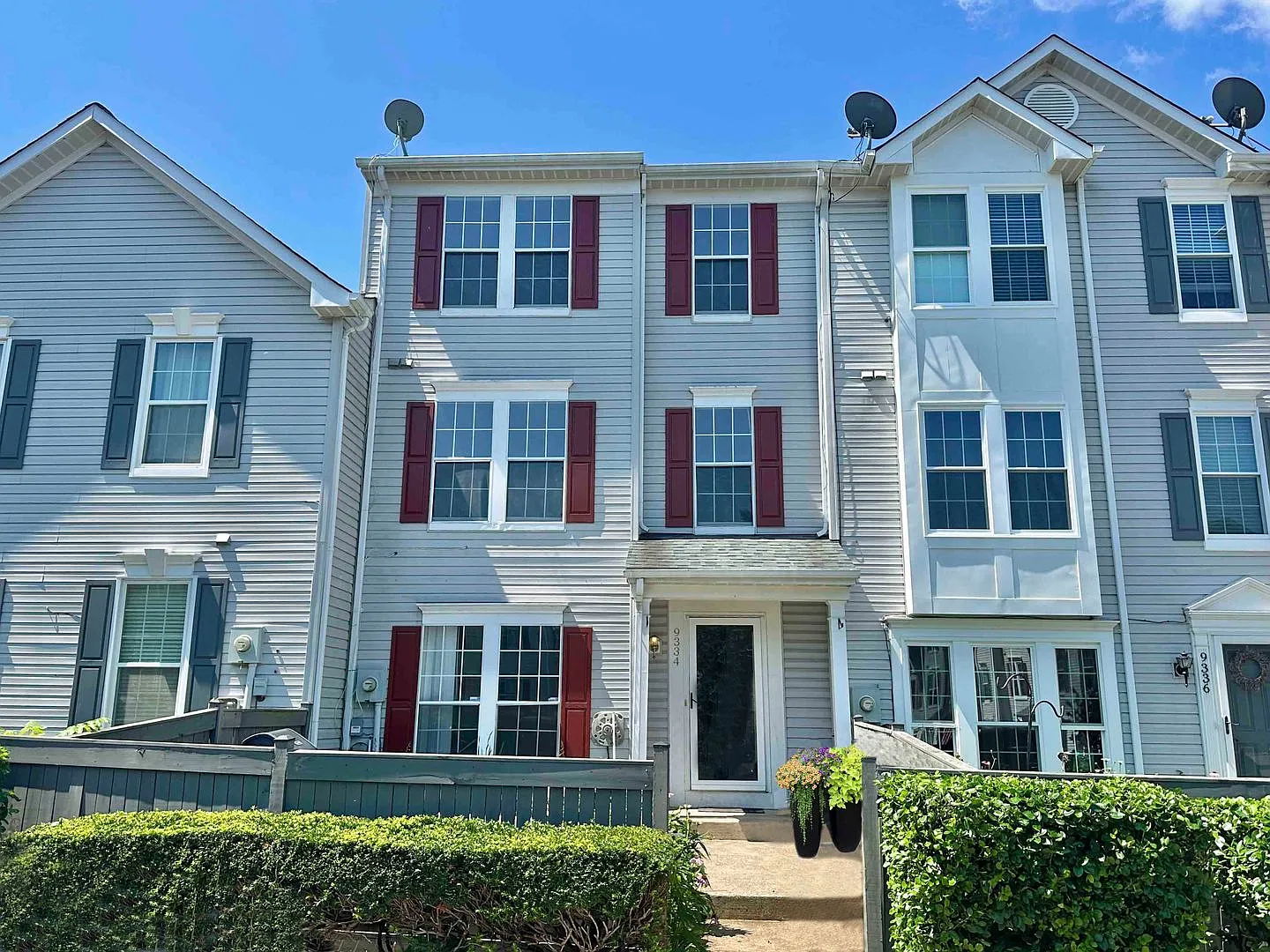 Fantastic 3 Bedroom Townhouse in Wellington/Cloverhill Manassas, VA — Photo 1