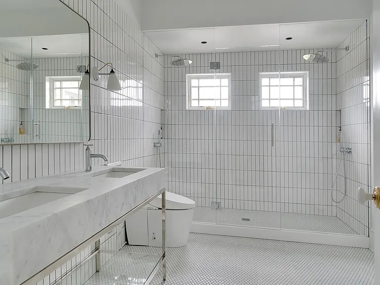 25 Swans Neck Ln — Photo 16