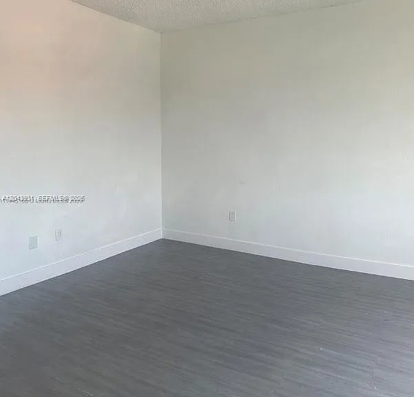 2961 SW 5th St #21 — Photo 3