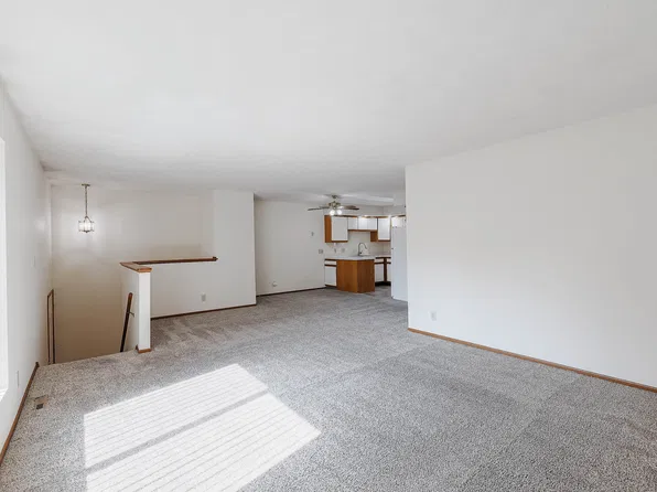 3121 Wildbriar Ln #3121, Lincoln, NE 68516