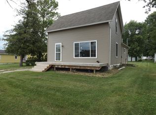14 S Main St, Bricelyn, MN 56014
