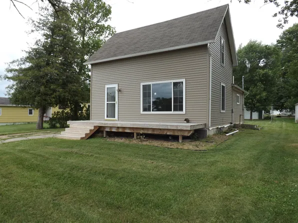 14 S Main St, Bricelyn, MN 56014