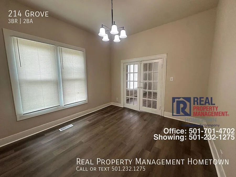 3 Bed 2 Bath On Grove St!! — Photo 4