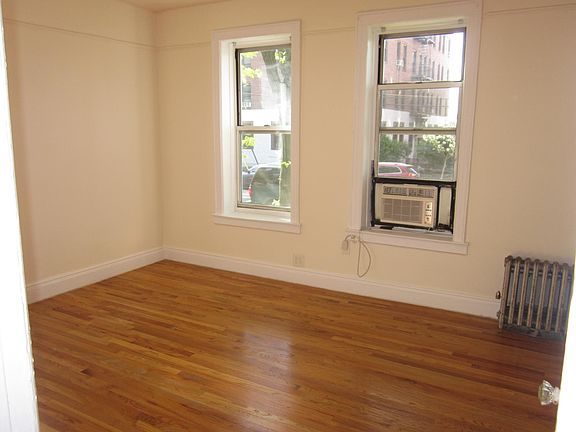 4th image of 20201 43rd Ave