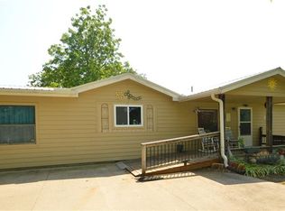 1900 Fisher St, Valley Falls, KS 66088