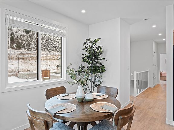 5th image of 3580 Valleyview Dr #134