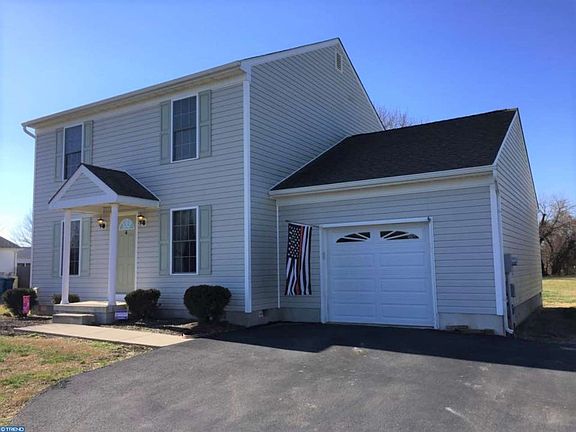 3rd image of 142 Swaim Ave