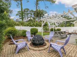 346 Seminole Rd, Atlantic Beach, FL 32233
