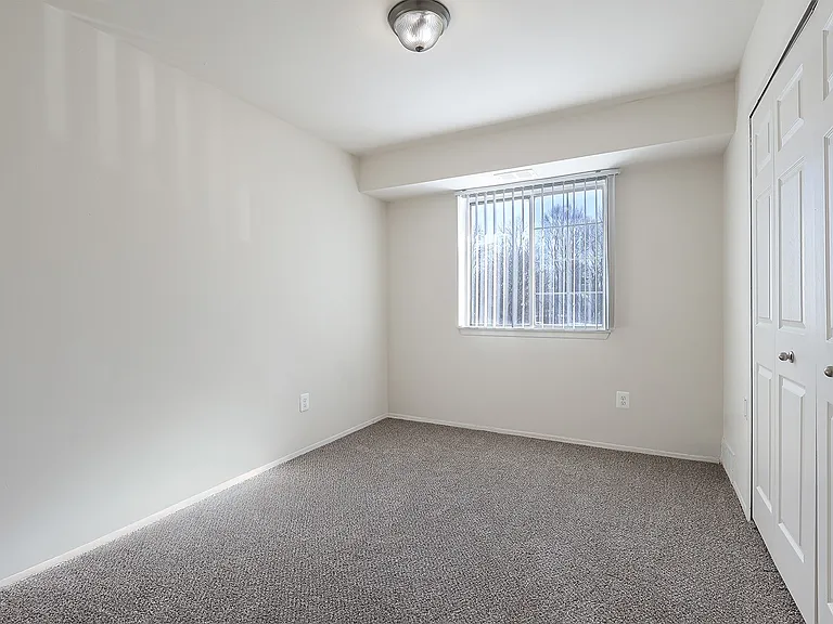Cherokee Hills Apartments — Photo 16
