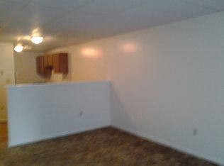 121 W Main St APT 9, West Carrollton, OH