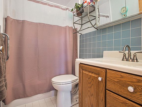 5th image of 23 Mockingbird Ct