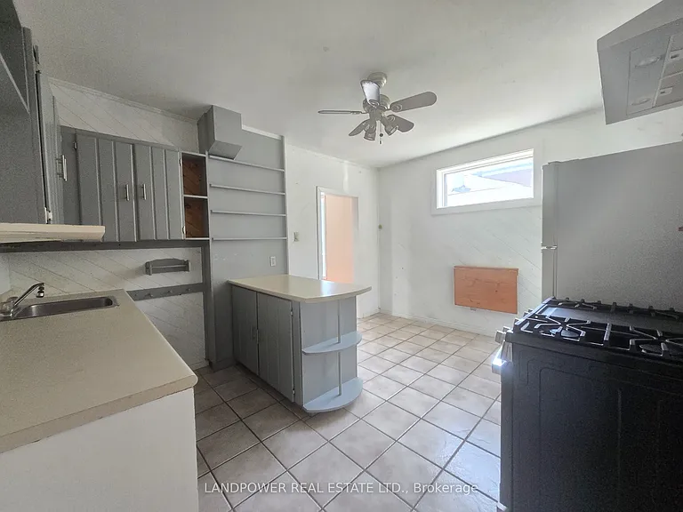 451 Ontario St #MAIN FLOOR — Photo 9