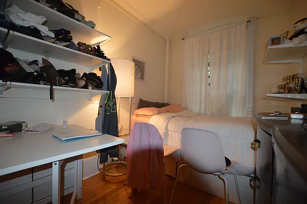 Rented by City Stop Realty | media 2