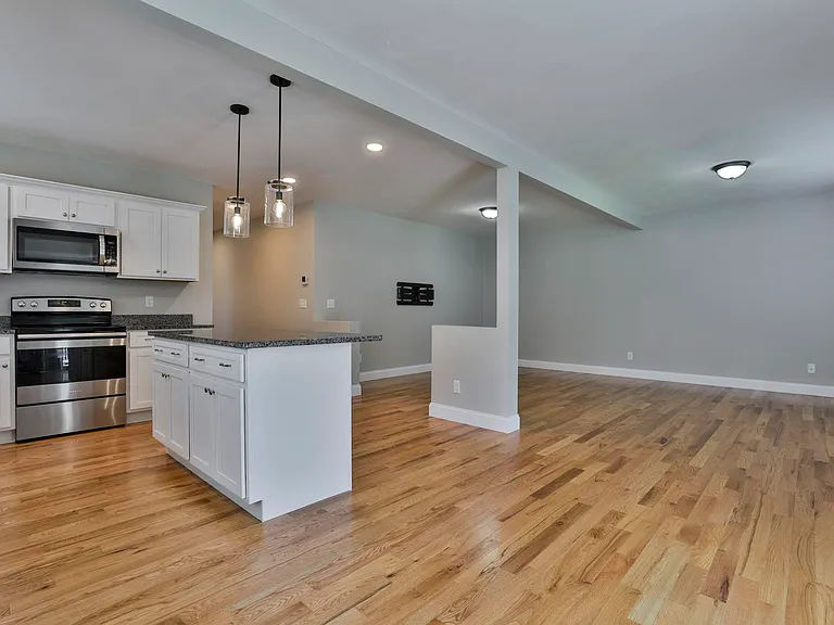 7 Horizon Dr #B — Photo 18