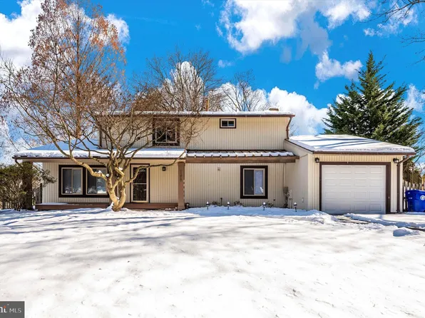 11617 Piney Lodge Rd, Gaithersburg, MD 20878