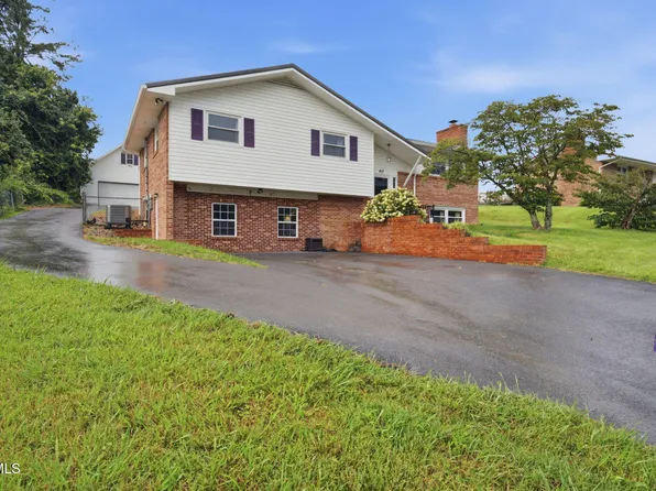 417 Mount Area Dr, Bristol, TN 37620